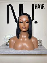 Load image into Gallery viewer, Uzo - 10" Jet black bob with closure