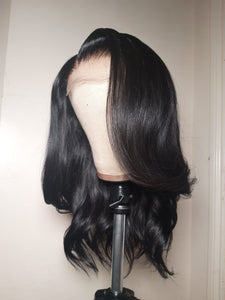 Vicky - 16" Black Layered wig
